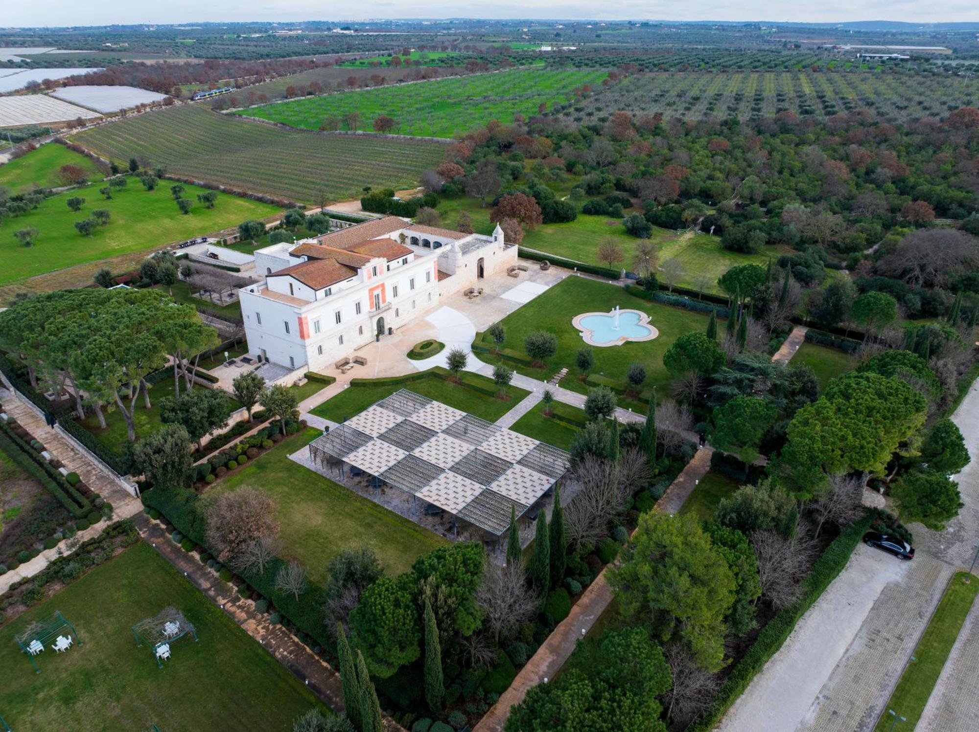 Hotel Relais Il Santissimo Turi Esterno foto